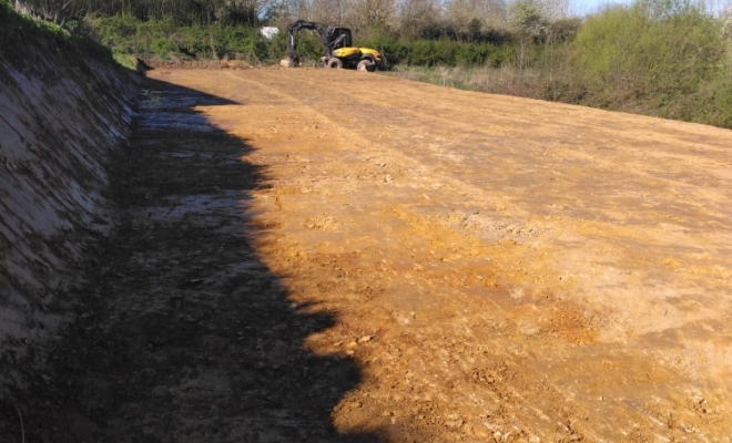 Terrassement agricole, Combronde, Benay fils Travaux Publics